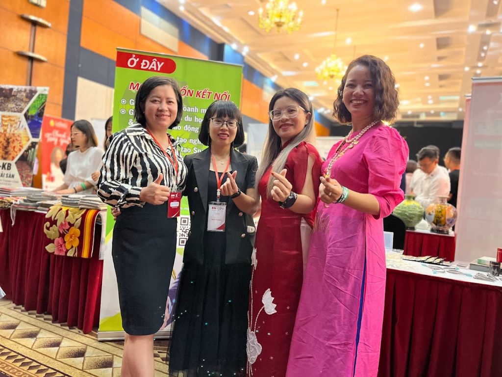 Hẹn gặp khách hàng